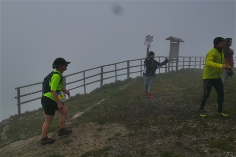 TRAIL di PIZZO San Michele N°3157 FOTO scattate a raffica in VETTA da Peppe Dalessio con nebbia e gran freddo - foto 2965