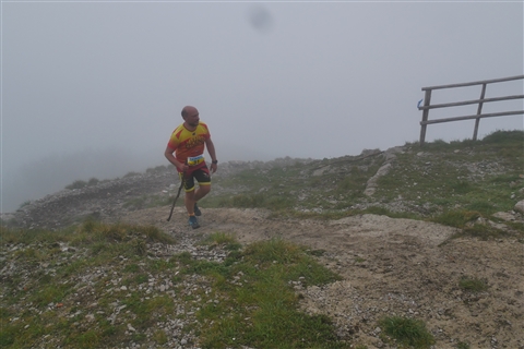TRAIL di PIZZO San Michele N°3157 FOTO scattate a raffica in VETTA da Peppe Dalessio con nebbia e gran freddo - foto 2995