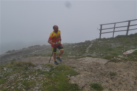 TRAIL di PIZZO San Michele N°3157 FOTO scattate a raffica in VETTA da Peppe Dalessio con nebbia e gran freddo - foto 3005