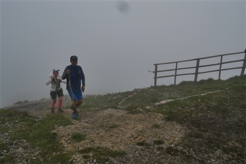 TRAIL di PIZZO San Michele N°3157 FOTO scattate a raffica in VETTA da Peppe Dalessio con nebbia e gran freddo - foto 3026