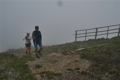 TRAIL di PIZZO San Michele N°3157 FOTO scattate a raffica in VETTA da Peppe Dalessio con nebbia e gran freddo - foto 3027