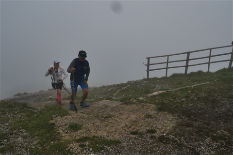 TRAIL di PIZZO San Michele N°3157 FOTO scattate a raffica in VETTA da Peppe Dalessio con nebbia e gran freddo - foto 3030