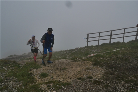 TRAIL di PIZZO San Michele N°3157 FOTO scattate a raffica in VETTA da Peppe Dalessio con nebbia e gran freddo - foto 3031