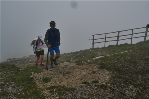 TRAIL di PIZZO San Michele N°3157 FOTO scattate a raffica in VETTA da Peppe Dalessio con nebbia e gran freddo - foto 3036