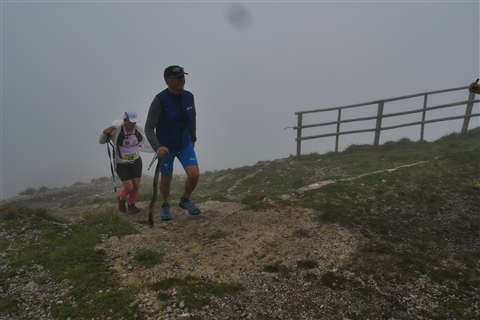 TRAIL di PIZZO San Michele N°3157 FOTO scattate a raffica in VETTA da Peppe Dalessio con nebbia e gran freddo - foto 3037