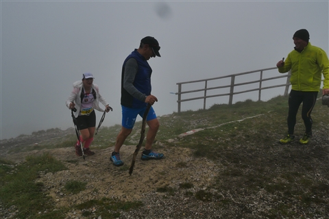 TRAIL di PIZZO San Michele N°3157 FOTO scattate a raffica in VETTA da Peppe Dalessio con nebbia e gran freddo - foto 3048
