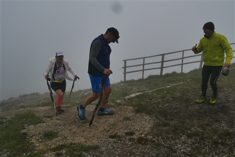 TRAIL di PIZZO San Michele N°3157 FOTO scattate a raffica in VETTA da Peppe Dalessio con nebbia e gran freddo - foto 3049
