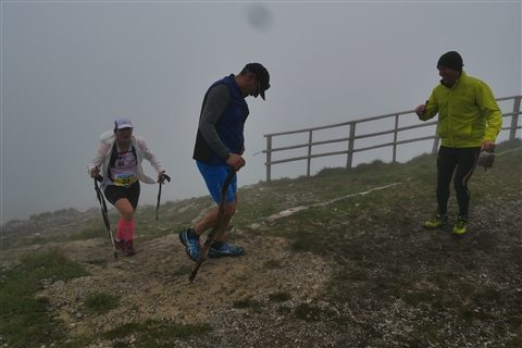 TRAIL di PIZZO San Michele N°3157 FOTO scattate a raffica in VETTA da Peppe Dalessio con nebbia e gran freddo - foto 3050