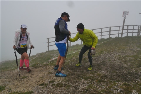 TRAIL di PIZZO San Michele N°3157 FOTO scattate a raffica in VETTA da Peppe Dalessio con nebbia e gran freddo - foto 3054