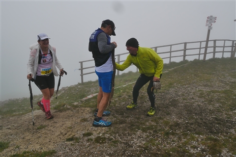 TRAIL di PIZZO San Michele N°3157 FOTO scattate a raffica in VETTA da Peppe Dalessio con nebbia e gran freddo - foto 3057