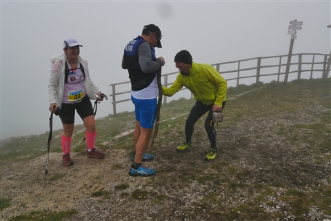 TRAIL di PIZZO San Michele N°3157 FOTO scattate a raffica in VETTA da Peppe Dalessio con nebbia e gran freddo - foto 3061
