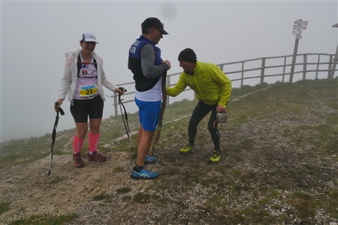 TRAIL di PIZZO San Michele N°3157 FOTO scattate a raffica in VETTA da Peppe Dalessio con nebbia e gran freddo - foto 3065