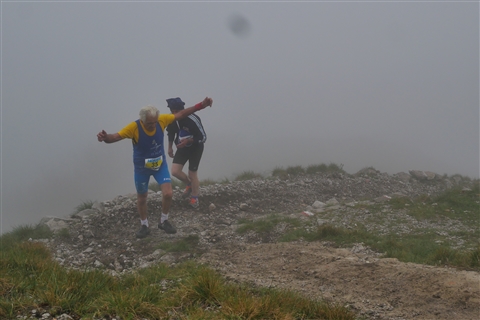 TRAIL di PIZZO San Michele N°3157 FOTO scattate a raffica in VETTA da Peppe Dalessio con nebbia e gran freddo - foto 3077