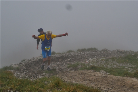 TRAIL di PIZZO San Michele N°3157 FOTO scattate a raffica in VETTA da Peppe Dalessio con nebbia e gran freddo - foto 3082