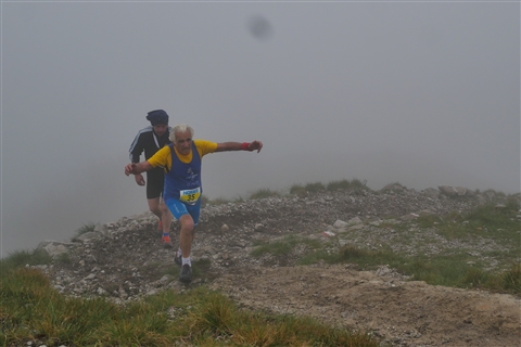 TRAIL di PIZZO San Michele N°3157 FOTO scattate a raffica in VETTA da Peppe Dalessio con nebbia e gran freddo - foto 3086