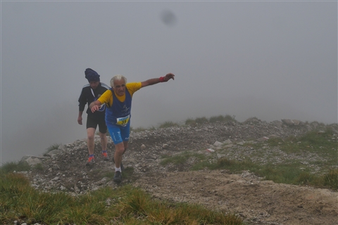 TRAIL di PIZZO San Michele N°3157 FOTO scattate a raffica in VETTA da Peppe Dalessio con nebbia e gran freddo - foto 3089