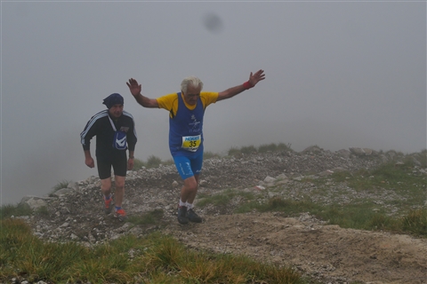 TRAIL di PIZZO San Michele N°3157 FOTO scattate a raffica in VETTA da Peppe Dalessio con nebbia e gran freddo - foto 3097