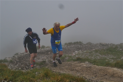 TRAIL di PIZZO San Michele N°3157 FOTO scattate a raffica in VETTA da Peppe Dalessio con nebbia e gran freddo - foto 3101