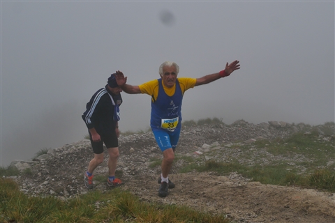 TRAIL di PIZZO San Michele N°3157 FOTO scattate a raffica in VETTA da Peppe Dalessio con nebbia e gran freddo - foto 3107