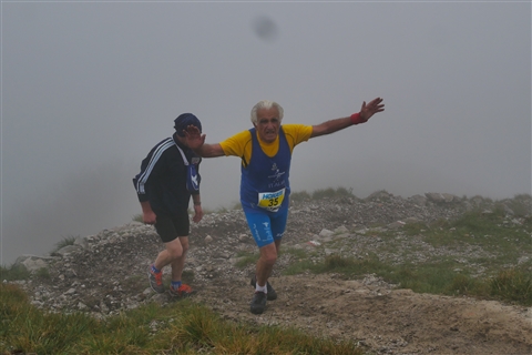 TRAIL di PIZZO San Michele N°3157 FOTO scattate a raffica in VETTA da Peppe Dalessio con nebbia e gran freddo - foto 3108