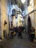 Passeggiata per le strade illuminate di Salerno - foto 61