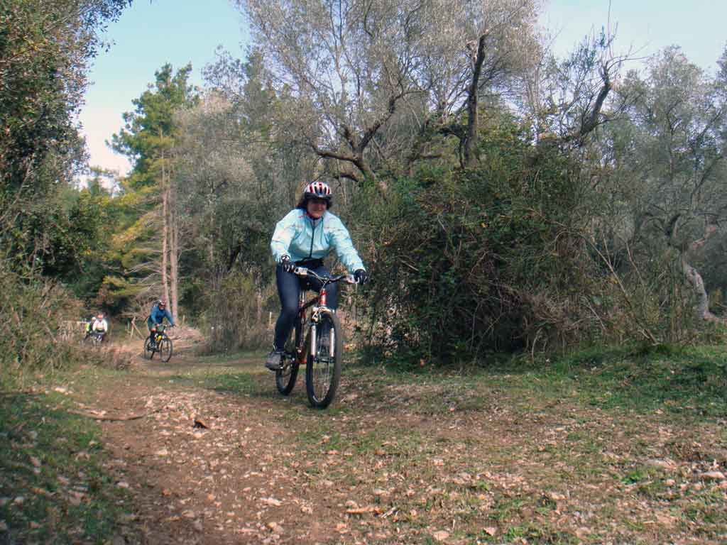 Cicloescursione sulle colline salernitane (Montena)